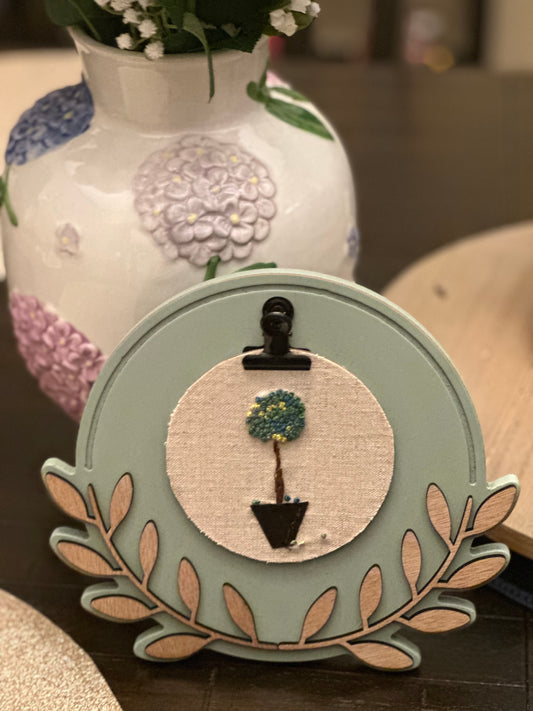Round Frames